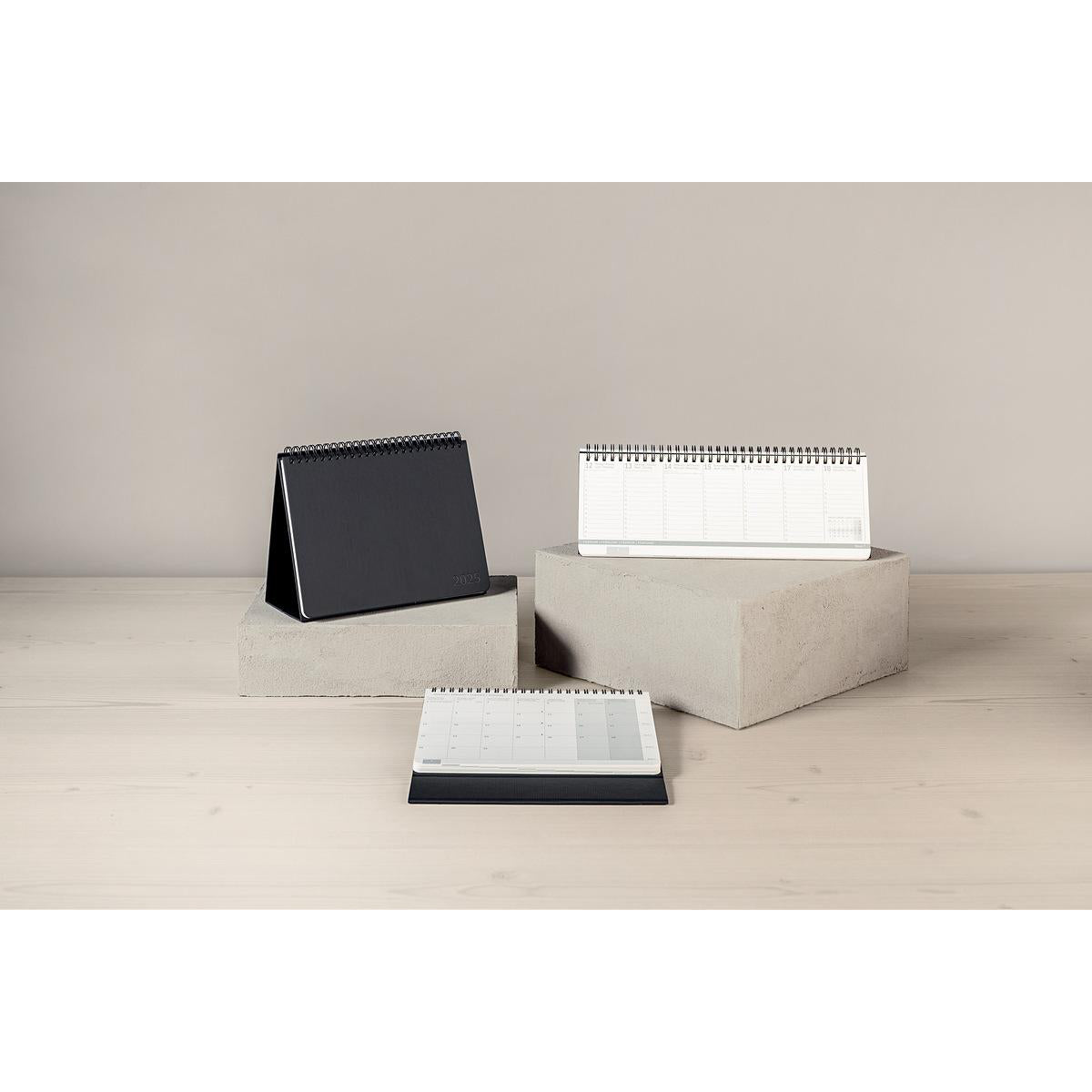 Sigel Desktop Planner CONCEPTUM 2025, hardcover, 300 x 143 x 18mm, Black